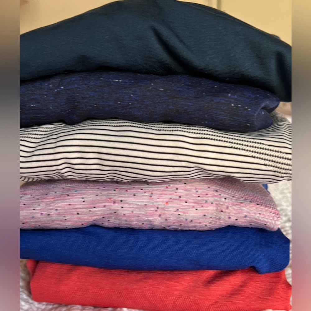 Lululemon Athletica short sleeve tops (6) bundle